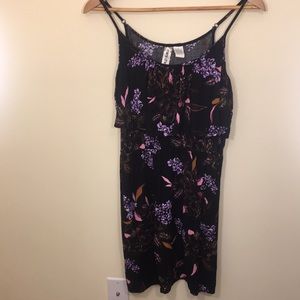 Mimi Chica Floral Sundress w/ Spaghetti Straps M